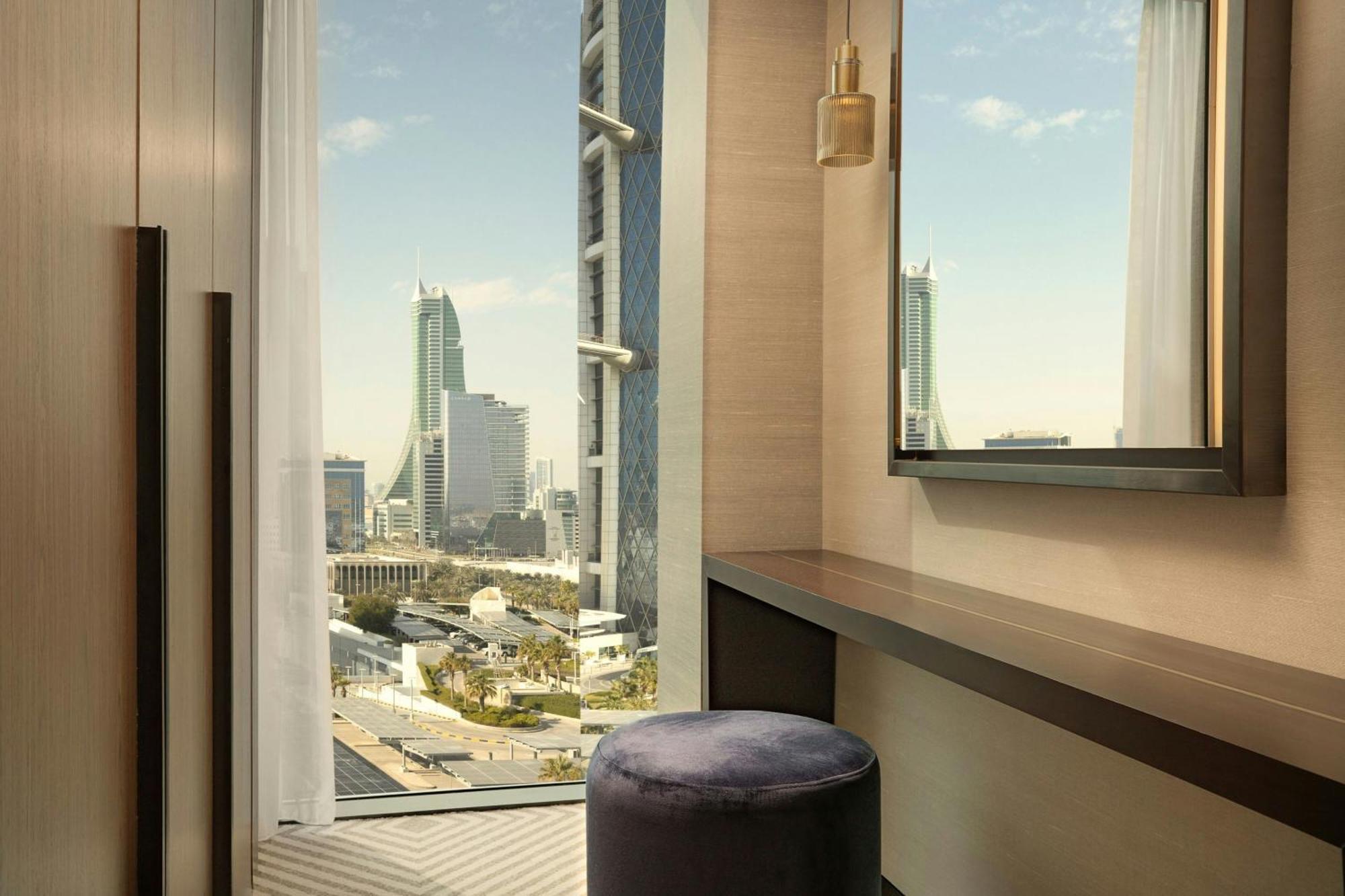 Sheraton Bahrain Hotel Manama Exterior foto