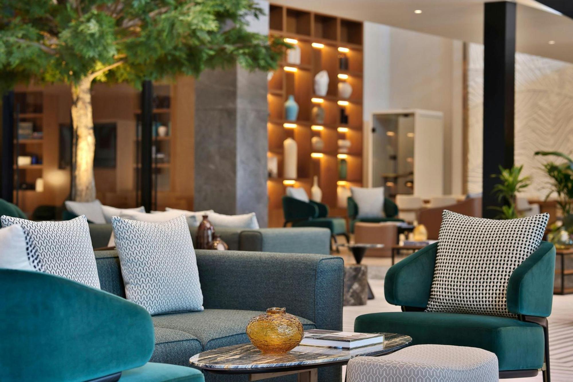 Sheraton Bahrain Hotel Manama Exterior foto